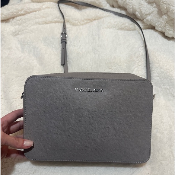 Michael Kors Handbags - Michael Kors Small Purse